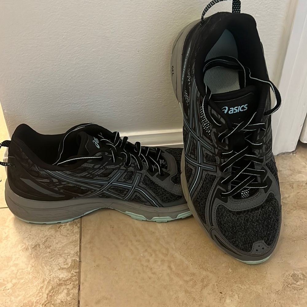 ASICS Gel Venture 6 Size 9 Womens
